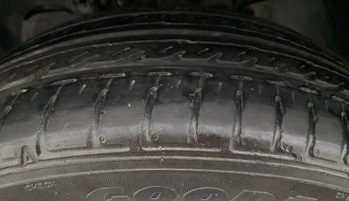 2019 Tata TIGOR REVOTRON XM (O), Petrol, Manual, 89,426 km, Left Front Tyre Tread