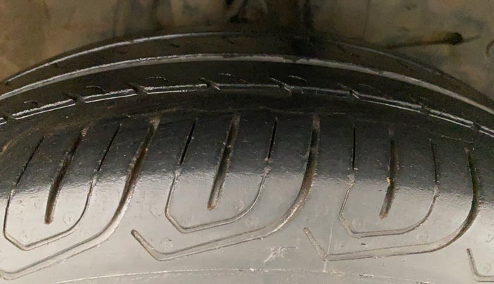 2015 Honda City 1.5L I-VTEC V MT, Petrol, Manual, 68,878 km, Right Front Tyre Tread