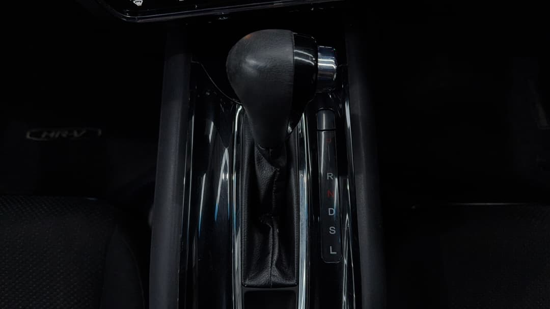 2017 Honda HR-V Vti-s, Automatic, 127893 km, Gear Lever 