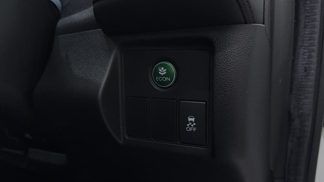2017 Honda HR-V Vti-s, Automatic, 127893 km, Utility Switches/Buttons