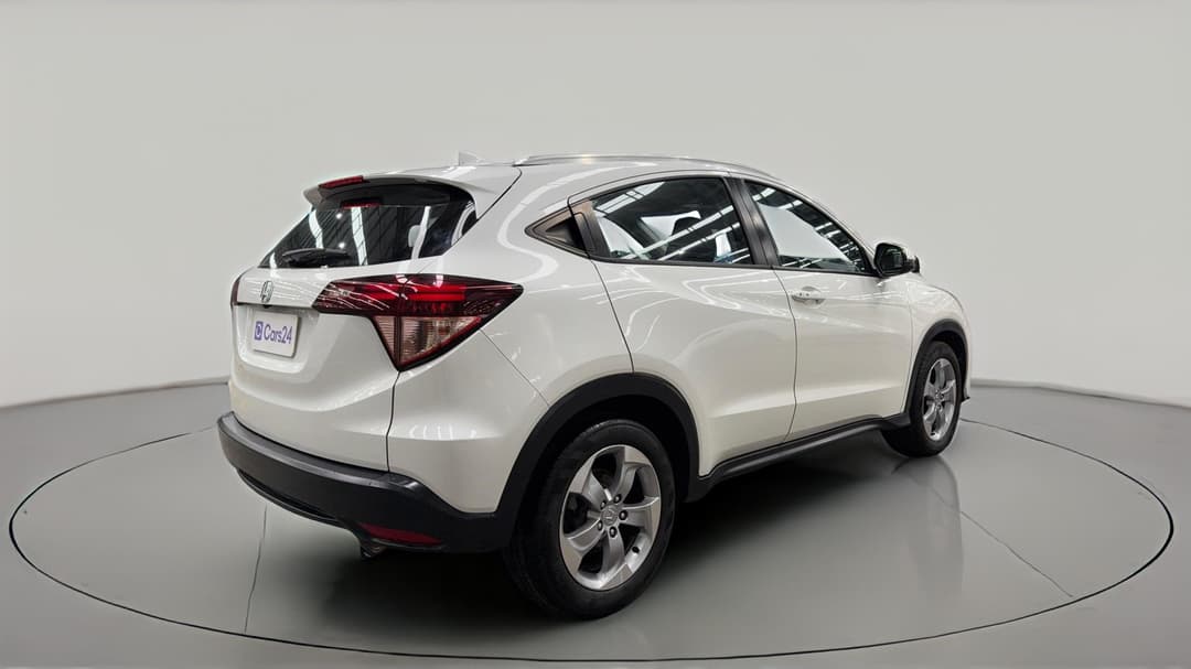 2017 Honda HR-V Vti-s, Automatic, 127893 km, Right Back Diagonal (45- Degree) View
