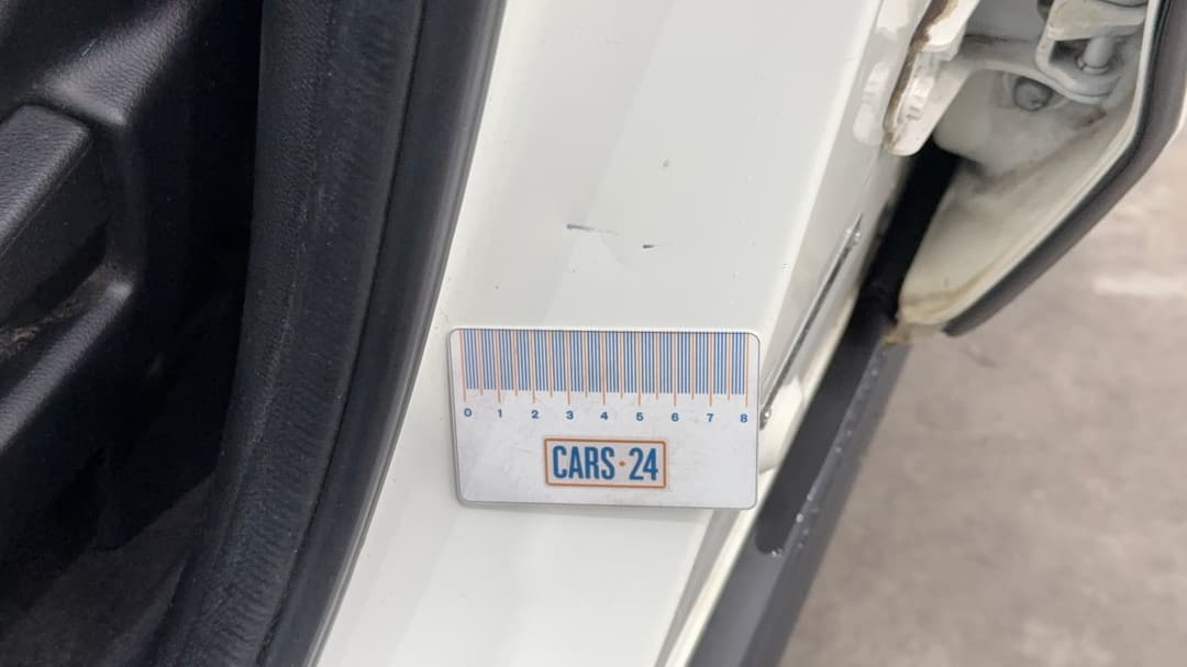 2017 Honda HR-V Vti-s, Automatic, 127893 km, Door Sills Front LHS Dent