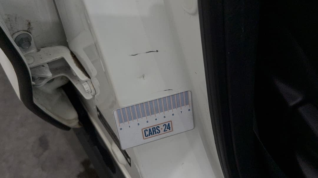 2017 Honda HR-V Vti-s, Automatic, 127893 km, Door Sills Front RHS Dent