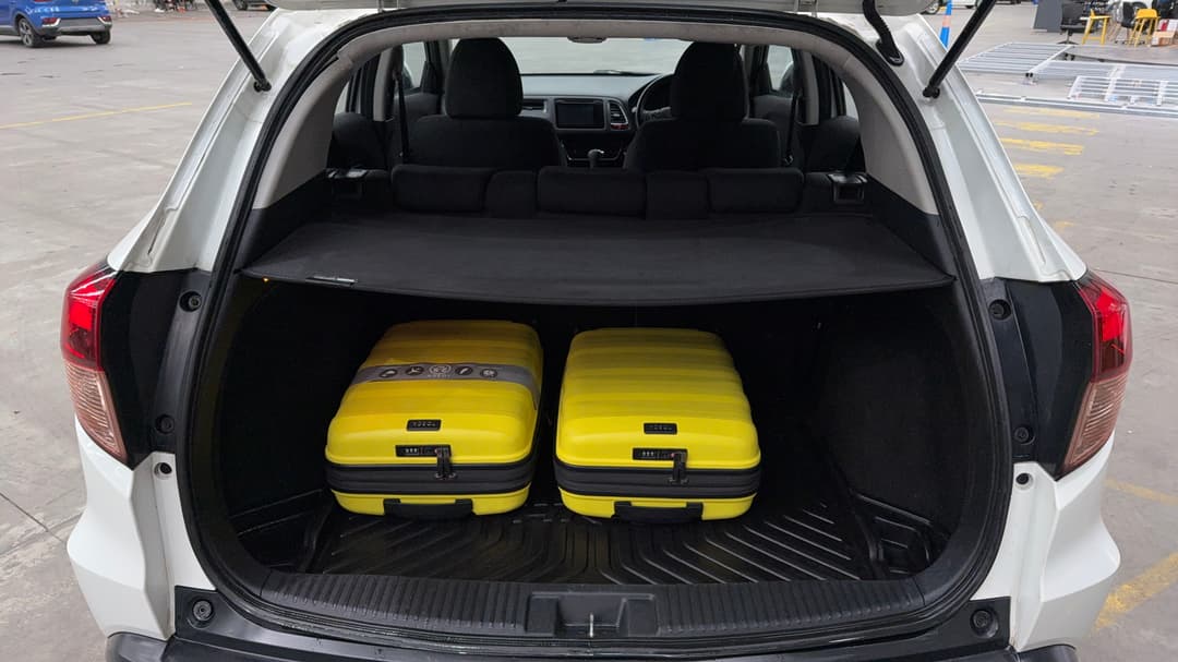 2017 Honda HR-V Vti-s, Automatic, 127893 km, Boot Inside View with Luggage