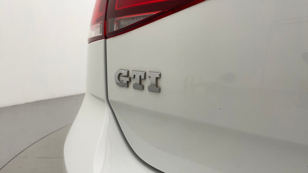 Badge (Boot Left Side)