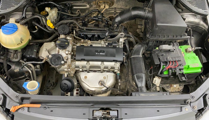 2014 Volkswagen Polo HIGHLINE1.2L, Petrol, Manual, 73,854 km, Open Bonet