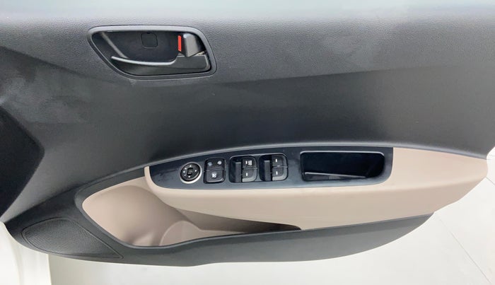 2018 Hyundai Grand i10 MAGNA 1.2 VTVT, Petrol, Manual, 11,635 km, Driver Side Door Panels Control