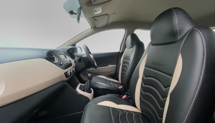 2018 Hyundai Grand i10 MAGNA 1.2 VTVT, Petrol, Manual, 11,635 km, Right Side Front Door Cabin