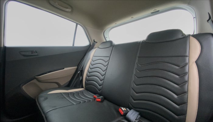2018 Hyundai Grand i10 MAGNA 1.2 VTVT, Petrol, Manual, 11,635 km, Right Side Rear Door Cabin