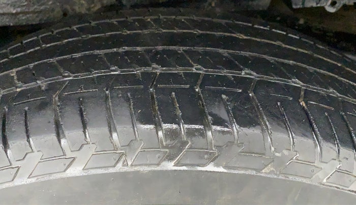 2018 Mahindra Scorpio S11 2WD, Diesel, Manual, 60,313 km, Left Rear Tyre Tread
