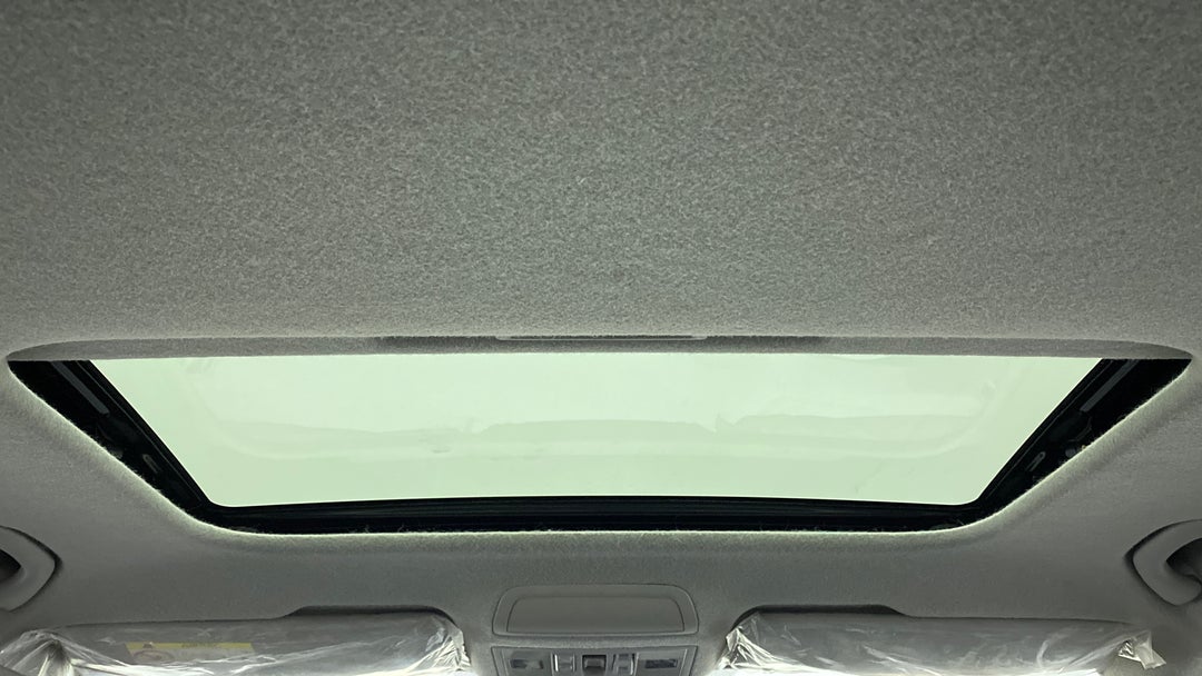 Moonroof/ Sunroof