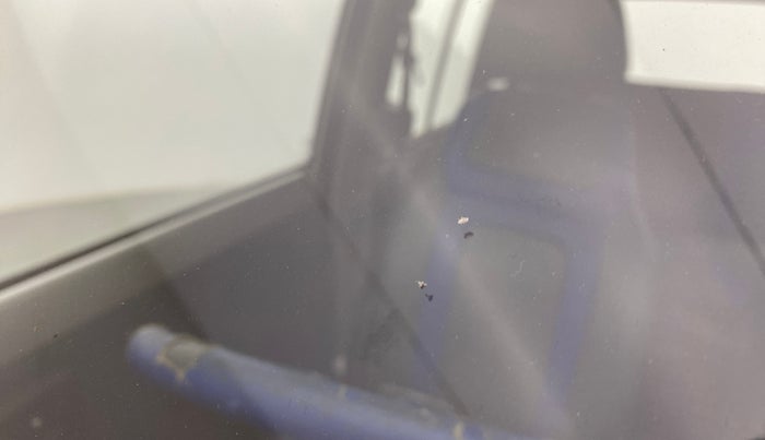 2018 Maruti Omni 5 STR, Petrol, Manual, 31,130 km, Front windshield - Minor spot on windshield
