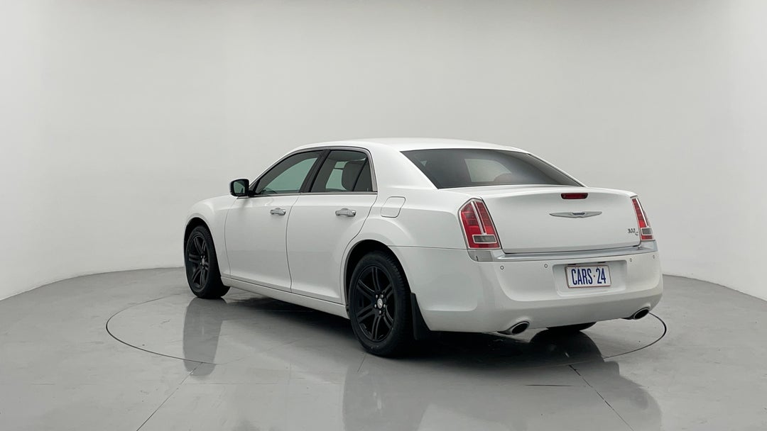 Left Back Diagonal (45- Degree) View