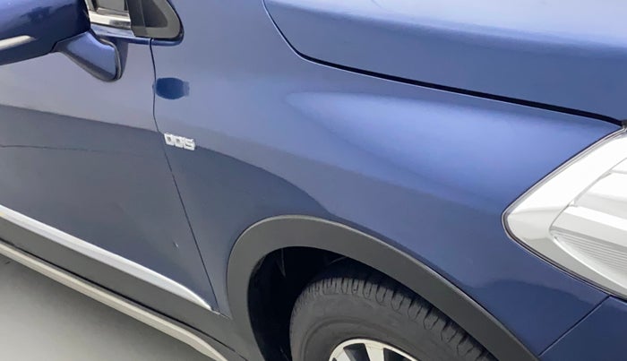 2018 Maruti S Cross ZETA 1.3, Diesel, Manual, 1,00,884 km, Right fender - Minor scratches