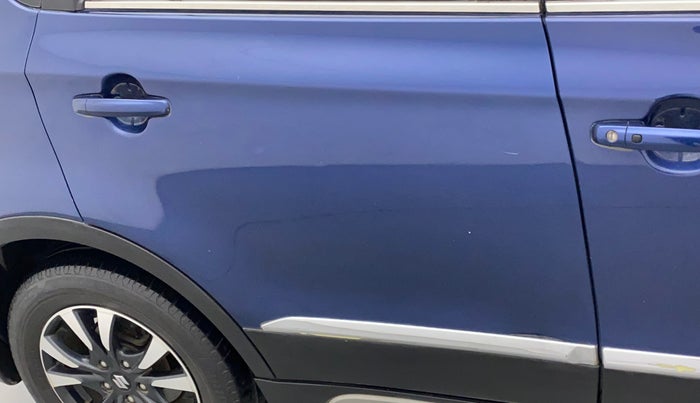 2018 Maruti S Cross ZETA 1.3, Diesel, Manual, 1,00,884 km, Right rear door - Minor scratches