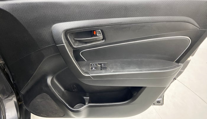 2019 Maruti Vitara Brezza LDI, Diesel, Manual, 51,273 km, Driver Side Door Panels Control