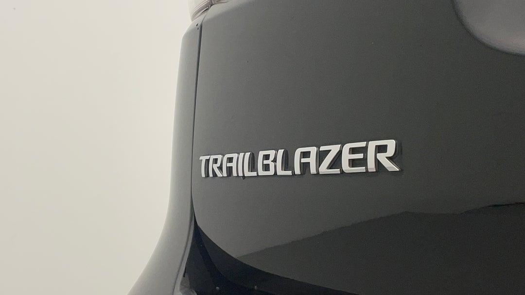 Badge (Boot Left Side)