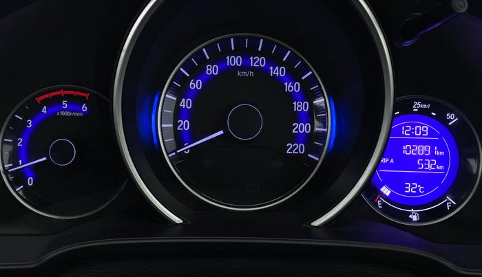 2017 Honda WR-V 1.5 i-DTEC VX MT, Diesel, Manual, 1,03,010 km, Odometer Image