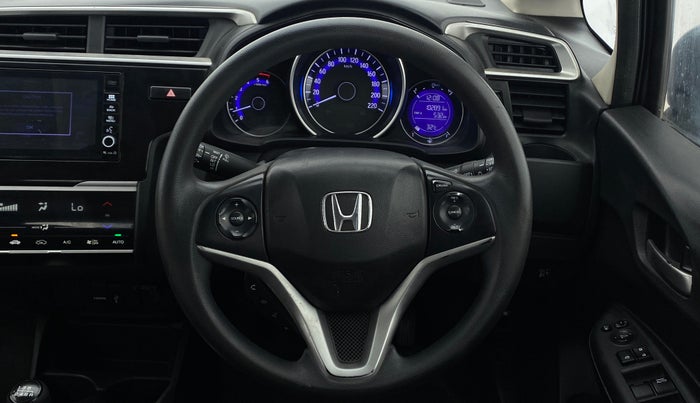 2017 Honda WR-V 1.5 i-DTEC VX MT, Diesel, Manual, 1,03,010 km, Steering Wheel Close Up