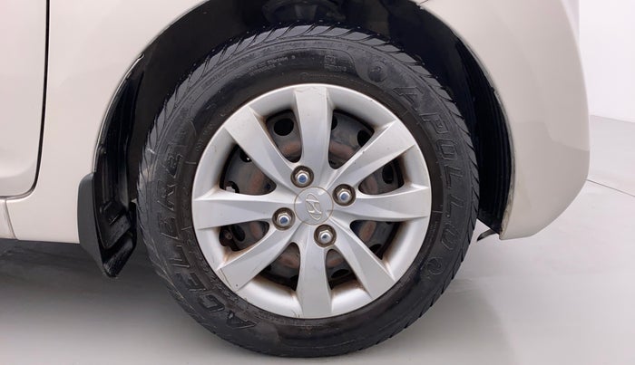 2012 Hyundai Eon MAGNA PLUS, Petrol, Manual, 42,621 km, Right Front Wheel