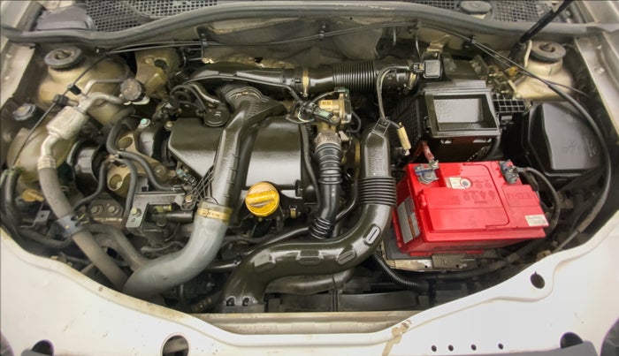 2015 Renault Duster RXZ 110 4WD, Diesel, Manual, 59,475 km, Open Bonet