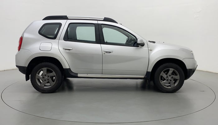 2015 Renault Duster RXZ 110 4WD, Diesel, Manual, 59,475 km, Right Side