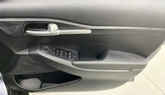 2019 KIA SELTOS HTK PLUS 1.5 DIESEL, Diesel, Manual, 14,562 km, Driver Side Door Panels Control