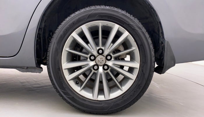 2016 Toyota Corolla Altis VL AT, Petrol, Automatic, 1,37,038 km, Left Rear Wheel