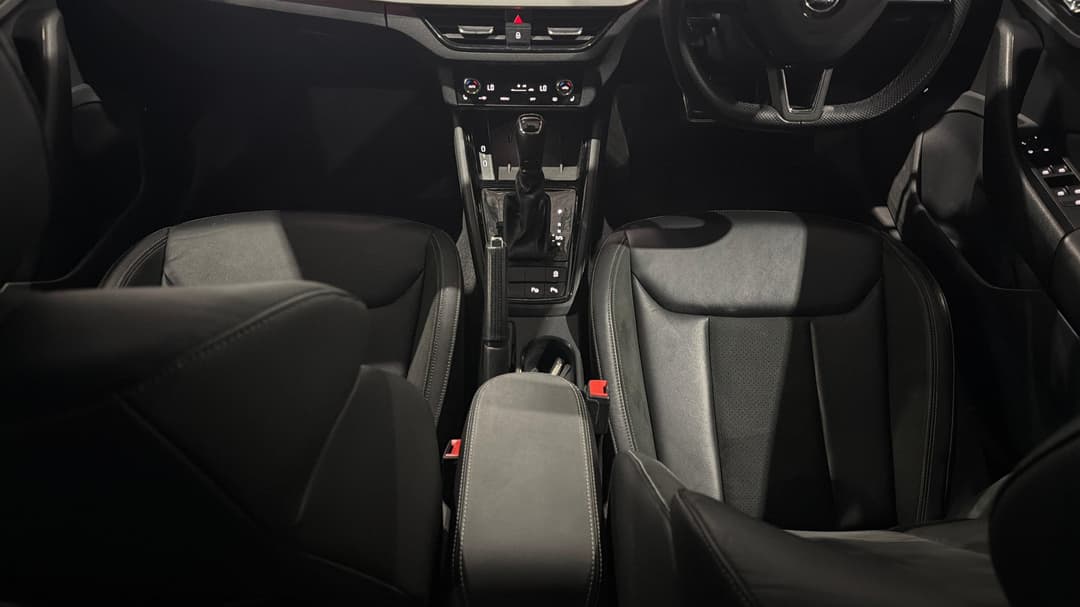 2020 SKODA Scala 110 Tsi Ambition, Automatic, 78292 km, Center Console