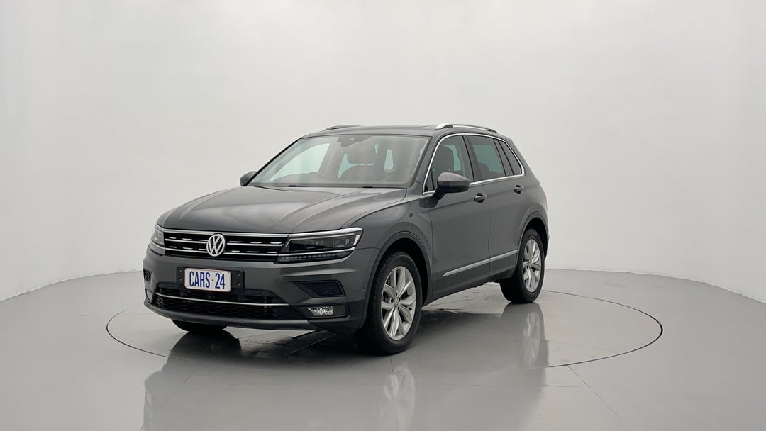 Left Front Diagonal (45- Degree) View