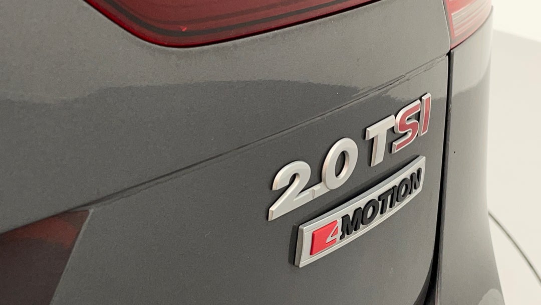 Badge (Boot Right Side)