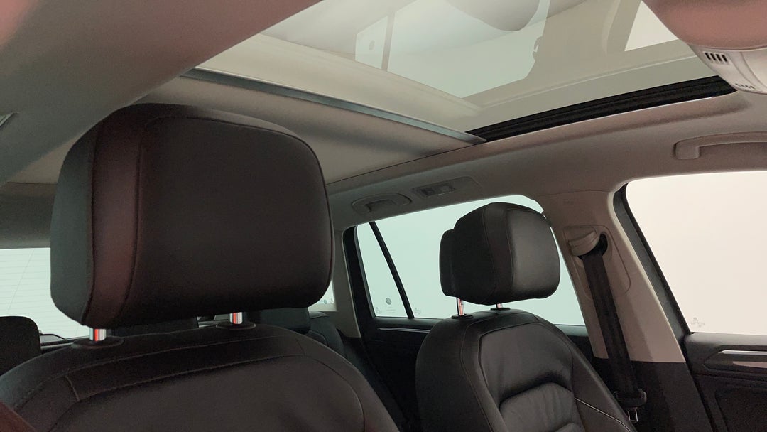 Interior Sunroof/Moonroof