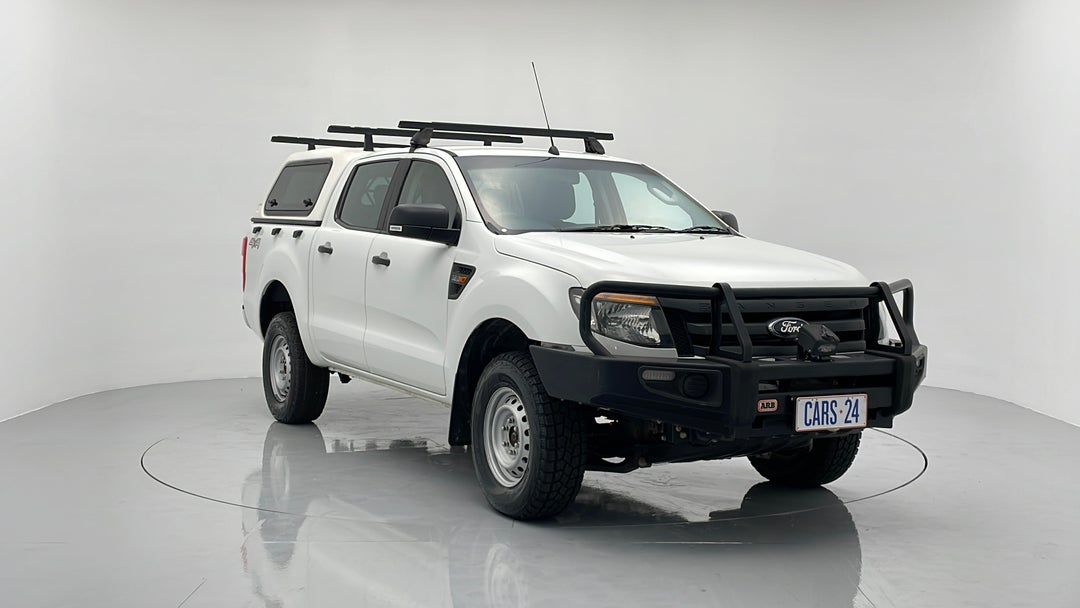 2015 Ford Ranger Xl 3.2 (4x4), Automatic, 107913 km, Right Front Diagonal (45- Degree) View