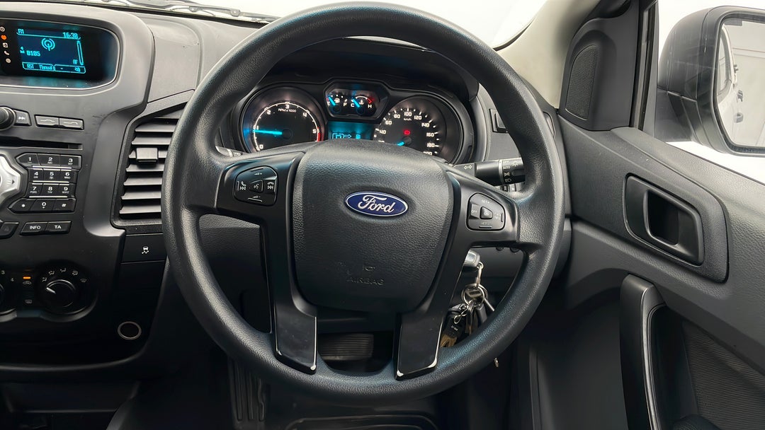 2015 Ford Ranger Xl 3.2 (4x4), Automatic, 107913 km, Steering Wheel Close-up