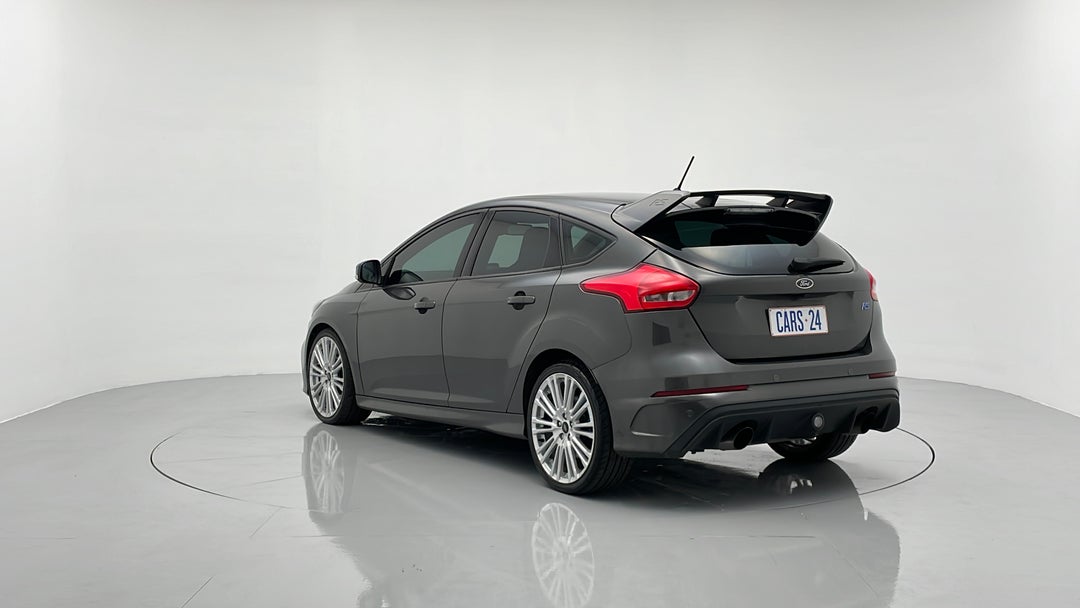 Left Back Diagonal (45- Degree) View