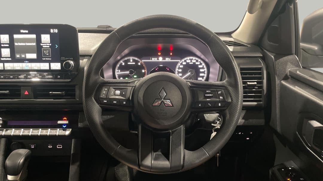 2025 Mitsubishi Triton Glx+ (4x4), Automatic, 9630 km, Steering Wheel Close-up