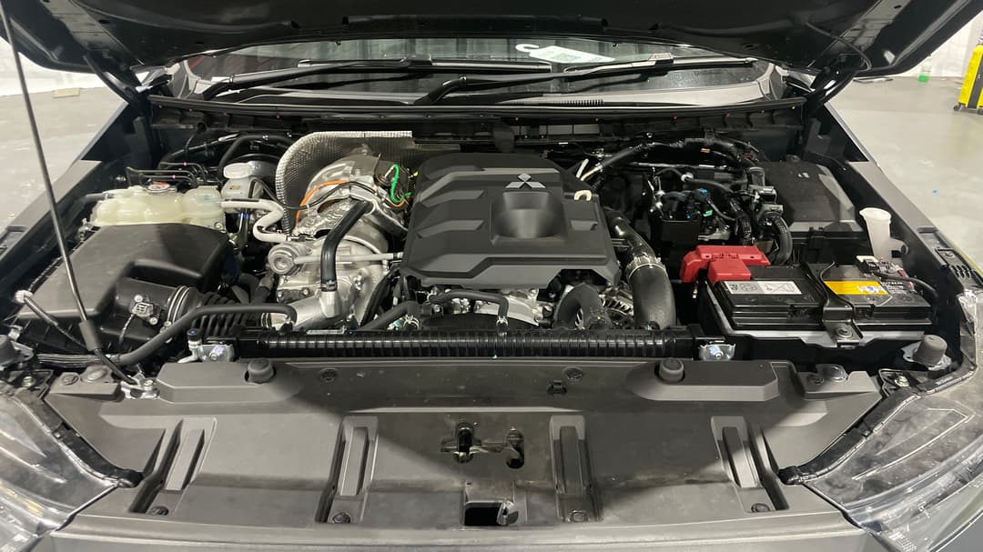 2025 Mitsubishi Triton Glx+ (4x4), Automatic, 9630 km, Open Bonnet (Engine)