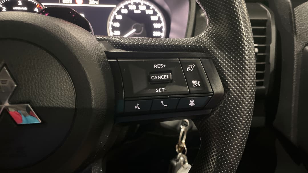 2025 Mitsubishi Triton Glx+ (4x4), Automatic, 9630 km, Cruise Control