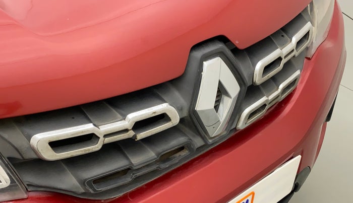 2016 Renault Kwid RXT 0.8, Petrol, Manual, 42,318 km, Front bumper - Chrome strip damage