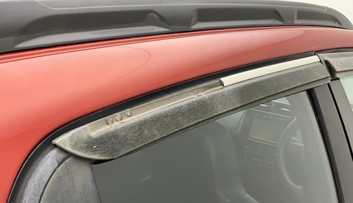 2016 Renault Kwid RXT 0.8, Petrol, Manual, 42,318 km, Right rear door - Door visor damaged