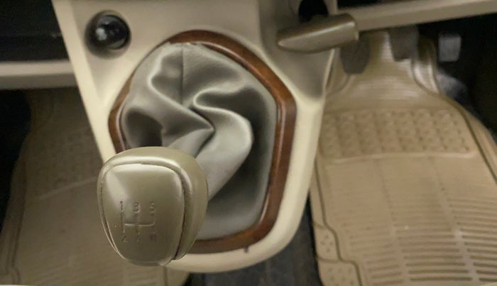 2015 Datsun Go Plus T, Petrol, Manual, 46,196 km, Gear Lever