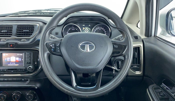 2018 Tata Hexa Varicor 400 XMA, Diesel, Automatic, 68,060 km, Steering Wheel Close Up