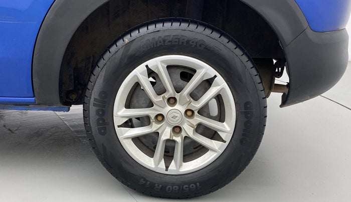 2019 Renault TRIBER RXT, Petrol, Manual, 33,367 km, Left Rear Wheel