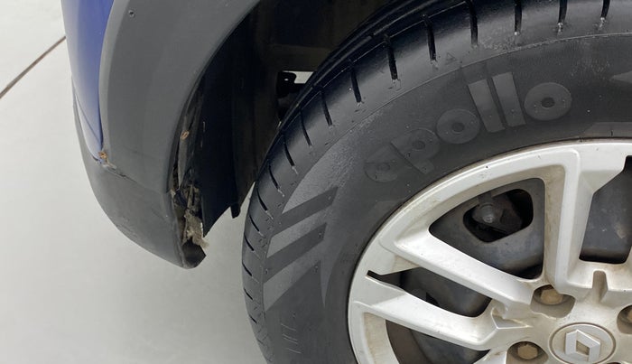 2019 Renault TRIBER RXT, Petrol, Manual, 33,367 km, Left fender - Lining loose