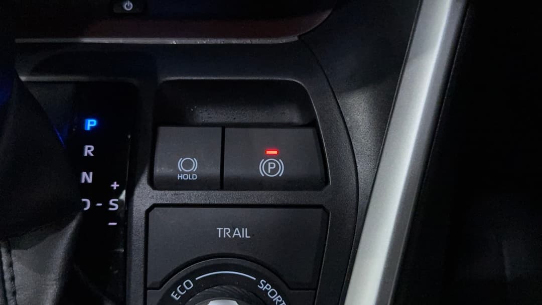 2022 Toyota RAV4 Cruiser (AWD) Hybrid, Automatic, 46064 km, Handbrake