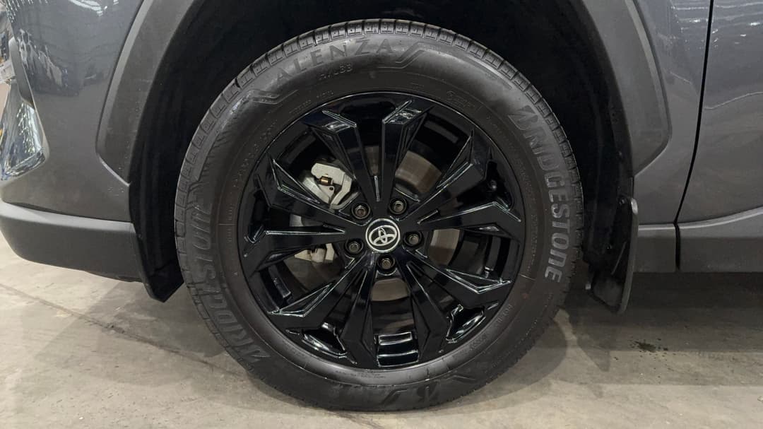 2022 Toyota RAV4 Cruiser (AWD) Hybrid, Automatic, 46064 km, Left Front Wheel
