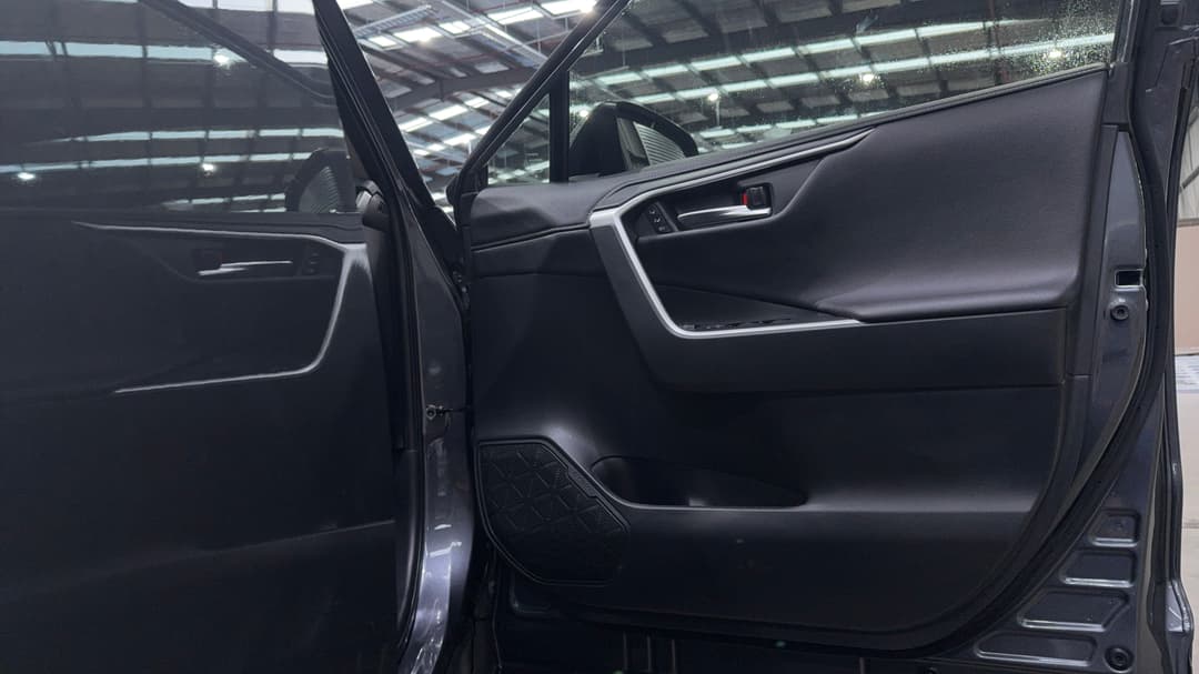 2022 Toyota RAV4 Cruiser (AWD) Hybrid, Automatic, 46064 km, Speaker View