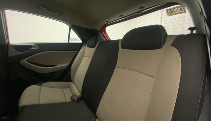 2014 Hyundai Elite i20 SPORTZ 1.2, Petrol, Manual, 55,182 km, Right Side Rear Door Cabin