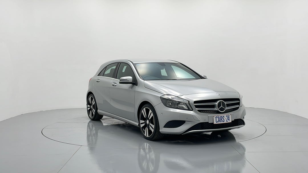 Right Front Diagonal (45- Degree) View