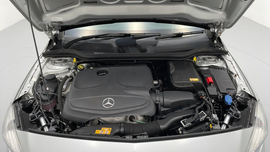 Open Bonnet (Engine)